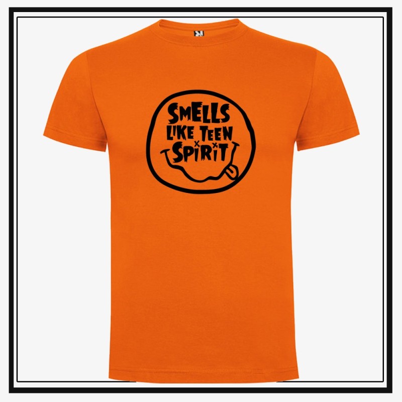 Camiseta Smells Like Teen Spirt SMILE