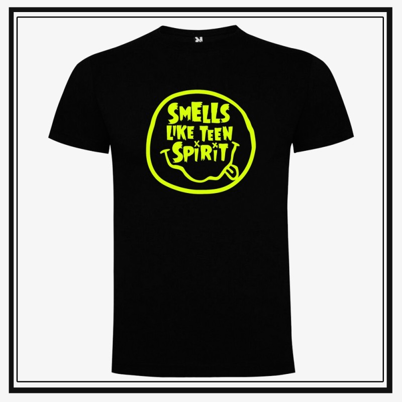 Camiseta Smells Like Teen Spirt SMILE